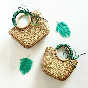 Bolsa de jacinto de agua Minimalista Eco Tote de Vietnam Ideal para el mercado de agricultores Diseño hecho a mano y elegante por 99 Gold Data - Product Image 3