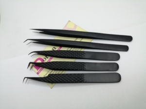 Pince à épiler en acier inoxydable avec poignée diamant noir pour extensions de cils, 90 et 45 degrés, personnalisable avec marque privée, pince d'isolation - Product Image 5