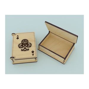 Boîte à cartes à jouer en bois traditionnelle, artisanat en bois fait à la main pour le rangement ou la décoration murale - Product Image 4