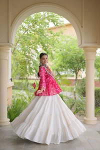 Último Diseño de Lehenga Choli para Navratri, Venta al por Mayor de Trajes Étnicos para Baile Garba, Ropa Festiva India, Chaniya Choli de Algodón al por Mayor - Product Image 6