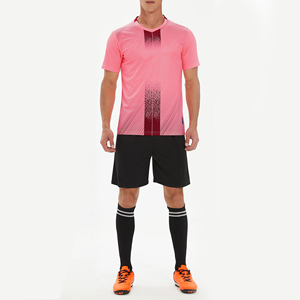 Tenue de football personnalisée OEM de haute qualité pour hommes, design par sublimation, vêtements de sport, entraînement de football, manches courtes, séchage rapide, meilleure tenue - Product Image 3