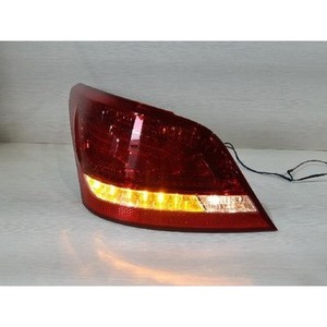 Luz Trasera Izquierda Usada Equus 924013N000 - Product Image 3