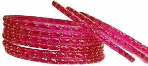 Bracelets en verre goutte de pluie élégants de qualité supérieure avec surface brillante, ensemble de bijoux traditionnels élégants pour femmes et filles, en vente - Product Image 4