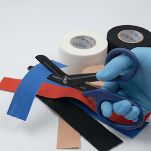 Tijeras Manuales para Trauma de Acero Inoxidable con Recubrimiento de Fluoruro de 7.5 Pulgadas, Superficie Antiadherente para Uso Hospitalario, Suministro del Fabricante - Product Image 1