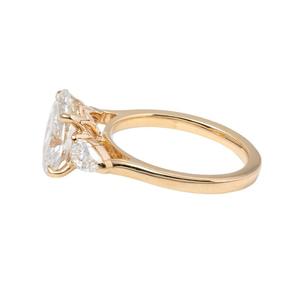 Anillo de Oro Blanco Sólido de 14K con Diamante Cultivado en Laboratorio de Corte Ovalado de 3 Quilates, Certificado por IGI, para Mujer, Lujoso Anillo de Tres Piedras con Diamante Lateral en Forma de Pera - Product Image 6