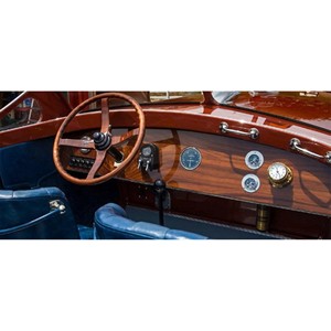 Hacker Craft Evangeline Special 33 Foot Runabout 1924 Bateau à moteur en bois classique construit sur mesure pour le sport et les loisirs - Product Image 4