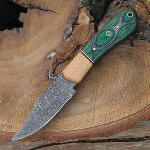 Cuchillo de Caza de Acero de Damasco con Espiga Completa y Mango Resistente para Caza, Pesca y Actividades al Aire Libre - Product Image 4