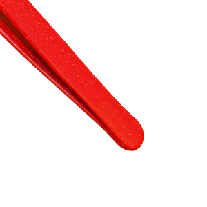 Pinzas para Cejas de Acero Inoxidable con Punta Inclinada Roja, Diseño Moderno y Duradero, Punta Puntiaguda para una Depilación Precisa - Product Image 4