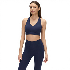 Top Deportivo Halter con Cuello en V Azul Marino para Mujer, Sin Costuras, Soporte Medio, para Yoga, Fitness y Ropa Deportiva - Product Image 1
