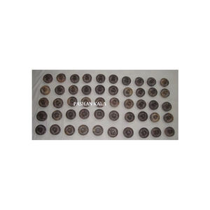 Porte-encens en pierre de savon naturelle en forme de feuille, sculpté à la main, avec des motifs floraux anciens, pour la décoration de la maison - Product Image 5