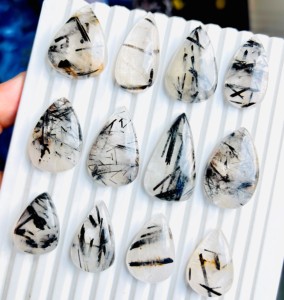 Cabujón de Cuarzo Rutilado Negro Natural, Formas Mixtas, Base Plana, Gema para Joyería, Suelto, Todos los Tamaños, Piedra de Nacimiento - Product Image 4