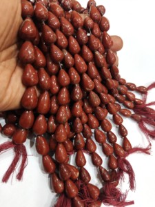 ลูกปัดหยดน้ำแจสเปอร์สีแดงธรรมชาติคุณภาพสูง ผิวเรียบ ขนาด 10x15 มม. ยาว 8 นิ้ว ขายเป็นเส้น สำหรับทำเครื่องประดับ - Product Image 4