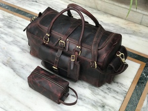 Sac de sport fait main en cuir véritable GYM-0187 Équipement de fitness élégant pour hommes et femmes toutes saisons - Product Image 5