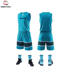 Nuevo diseño de uniforme de baloncesto impreso con logotipo bordado personalizado para entrenamiento - Product Image 1