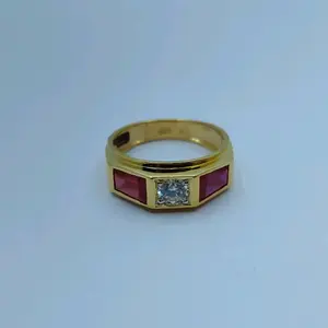 Bague en or 22 carats émaillée, or jaune pur 916, incrustation verte, design moderne, sertissage clos, bague solitaire élégante, bijoux fins pour femmes - Product Image 2