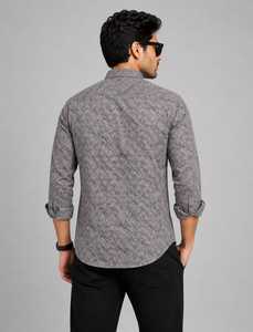 เสื้อเชิ้ตแขนยาวสีเทาสำหรับผู้ชาย ผ้าฝ้าย 100% พิมพ์ลาย ใส่ได้ทุกโอกาส พร้อมปกเสื้อแบบพับได้ - Product Image 3