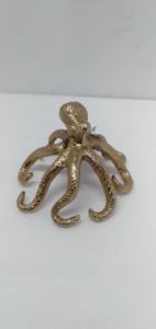 Sculpture d'ange artisanale en aluminium, style antique, décoration de table à prix avantageux - Product Image 2