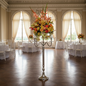 Candélabre Baroque en Argent avec Bol à Fleurs, Décoration Moderne Faite à la Main pour la Maison, Porte-Bougie Antique, Candélabre avec Bol à Vendre - Product Image 2
