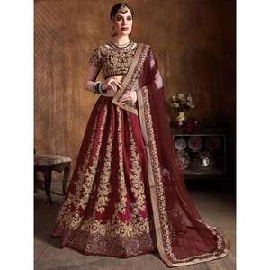 Lehenga Choli en soie brute brodée marron envoûtante avec Dupatta - Product Image 1