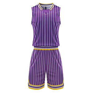 Ensemble de maillots de basket-ball sublimés personnalisés pour hommes, col en V, sans manches, rayé bleu et blanc, respirant, en polyester, vêtements de sport pour adultes - Product Image 3