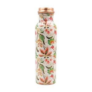 Bouteille d'eau en cuivre pur personnalisée en gros, bouteille de boisson métallique ayurvédique pour la santé, bouteille d'eau de sport anti-fuite à imprimé floral - Product Image 3