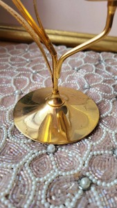 Candelabro de Diseño de 2 Pilares con Corte en Forma de Estrella, Soporte de Metal Dorado para Decoración de Fiestas y Eventos, para un Efecto de Iluminación Cálida - Product Image 3