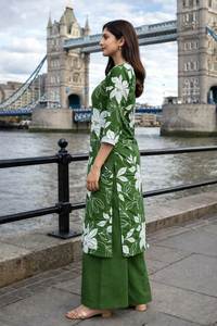 Conjunto de Kurtis/Kurta 100% algodón con un hermoso diseño de cuello y corte recto, bordado sofisticado y elegante, ideal para el uso diario. - Product Image 4