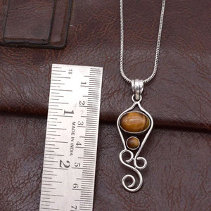 Collar de Moda para Mujer con Colgante de Latón y Piedra Ojo de Tigre, Diseño Artístico en Espiral, Estilo Vintage, Hecho a Mano, Estilo Bohemio, Étnico, Regalo de Joyería - Product Image 2