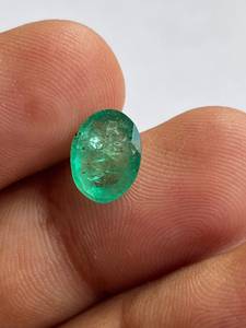 Esmeralda auténtica de corte ovalado, gema suelta facetada con precisión, piedra preciosa verde para diseño de joyería fina personalizada - Product Image 2