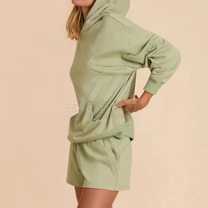 Conjunto de Sudadera con Capucha y Pantalones Cortos de Algodón 100% para Mujer, Estilo Casual de Invierno, Ideal para Deportes y Entrenamiento - Product Image 3