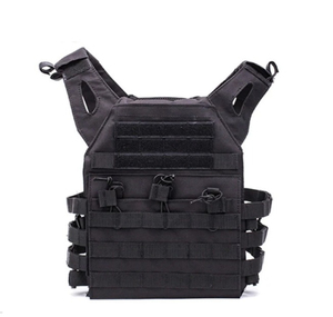 Gilet tactique robuste, design multipoches, coupe ergonomique, matériau respirant, gilet de protection durable pour une utilisation prolongée - Product Image 2