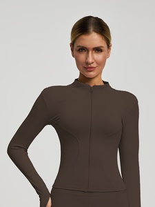 Concevez votre propre veste de yoga sur mesure respirante pour femmes grandes tailles avec logo sur le devant et tissu extensible dans quatre directions - Product Image 1