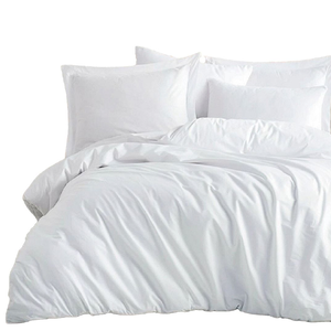 Juego de Ropa de Cama Blanca para Hotel, Algodón Suave y Transpirable, 300 Hilos, para Uso en Hoteles, Resorts y Hostelería, Venta al Por Mayor - Product Image 1