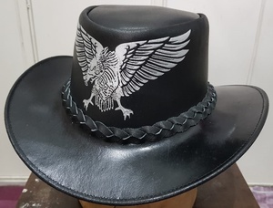 หมวกคาวบอยหนังสีดำลายกราฟิก Silver Eagle พร้อมสายถักแบบตะวันตก ปีกกว้าง เหมาะสำหรับขี่ม้าในฟาร์ม สำหรับผู้ชาย - Product Image 5