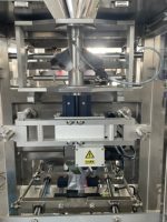 Machine d'emballage automatique en pyramide VFFS pour sachets triangulaires, idéale pour le thé, les snacks, les granulés et les sachets Keypack