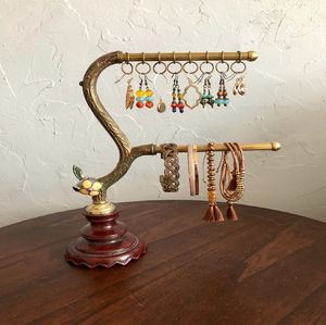 Three-tier hammered gold metal dish jewellery tray stand with <b>ball</b> feet, available at wholesale prices. - Product Image 6