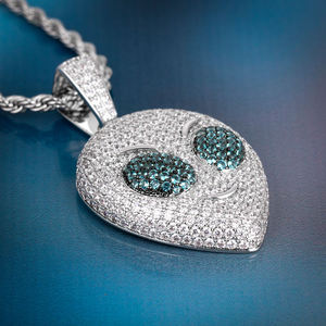 Colgante de Cara de Extraterrestre Plateado con Micro Pavé de Diamantes de Imitación, Joyería Hiphop, Regalo para Hombre - Product Image 3