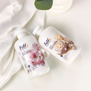 Gel douche parfumé formulé pour nettoyer la peau en douceur tout en laissant un parfum agréable après chaque expérience de douche - Product Image 4