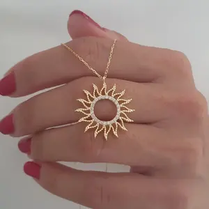 Collar con Colgante de Sol de Moissanita de Lujo, Plata de Ley 925, Chapado en Oro, Cadena Ajustable, Joyería Fina para Mujer, 4 g, Tishya - Product Image 1