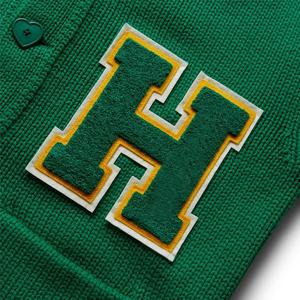 Crea tu Suéter o Cárdigan Personalizado de Primera Calidad con Cuello en V y Logotipos de Hermandades/Fraternidades/Escuelas/Universidades - Product Image 3