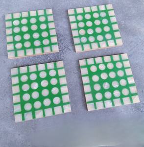 Juego de 4 Posavasos de Piedra Grabados a Mano, Posavasos Redondos Geométricos para Mesa de Café, Decoración Moderna para el Hogar, Regalo de Inauguración de Casa - Product Image 6