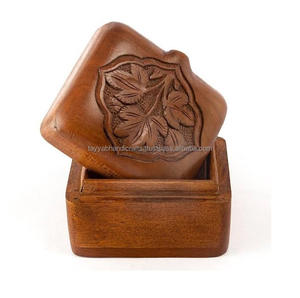 Boîte à bijoux en bois artisanale avec serrure pour un rangement sécurisé, disponible en Inde - Product Image 4