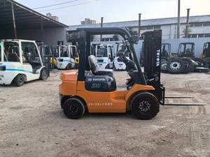 Chariot élévateur japonais d'occasion portable avec moteur 02-7FDA50, 5 tonnes, diesel, boîte de vitesses, pompe, moteur, roulement Toyota Mines - Product Image 2