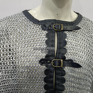 Chemise en maille avec garniture en cuir, anneaux en aluminium rivetés, demi-manches, pour cosplay de chevalier ou reconstitution historique - Product Image 5