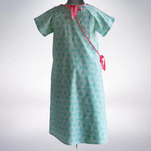 Bata de Paciente a Precio Accesible, Cómoda de Usar, Último Diseño, Bata de Paciente Floral, Bata de Paciente Transpirable al por Mayor - Product Image 6