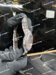 Montre automatique carrée sertie de diamants de laboratoire VVS, en acier inoxydable avec lunette et bracelet, design pavé de luxe - Product Image 5