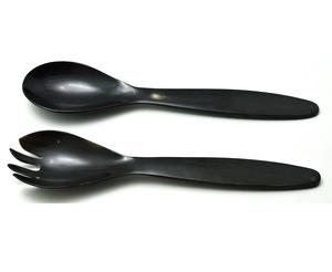 Ensemble de 2 cuillères à salade en corne de buffle, design unique, fabriquées à la main à partir de corne naturelle, à prix abordable. - Product Image 1