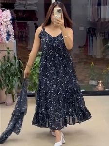 Nouvelle Robe Longue Décontractée et Tendance pour l'Été 2026, Imprimé Floral Lavable, Style Western, Grande Taille Femme, Col en V, Tissu Georgette, Coupe Ample - Product Image 6