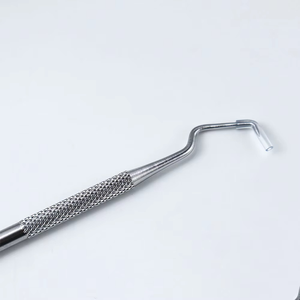 Instrumento Dental Duradero Tipo Sickle para la Eliminación Eficaz de Cálculos y Placa en Tratamientos Dentales Avanzados - Product Image 4