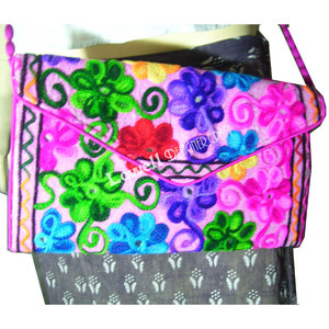 Pochette portefeuille vintage ethnique Banjara, sac bandoulière pliable, broderie cachemire, fermeture éclair, polyester, style bohème ethnique - Product Image 5